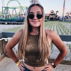 Meet your Posher, Victoria